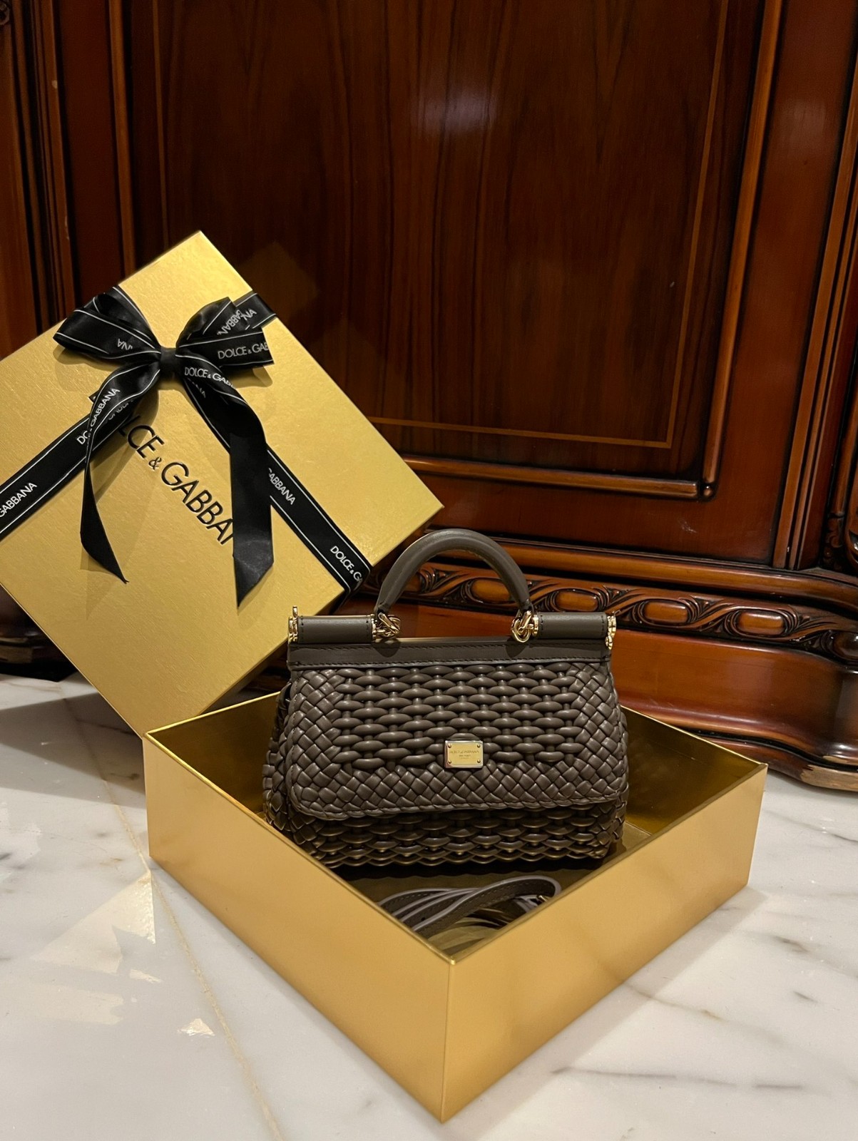 008 95123242 size 18x11x6cm