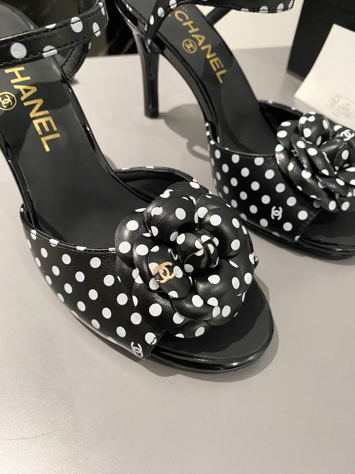 113 30123106 size 35-40