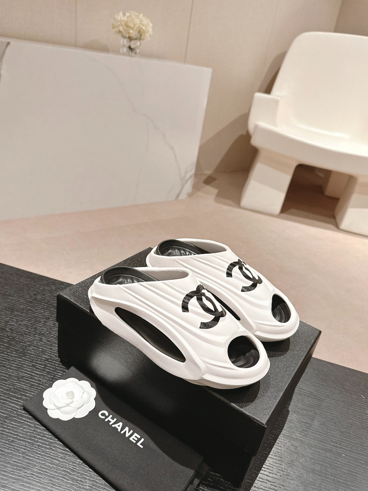 106 16123074 size 36-47