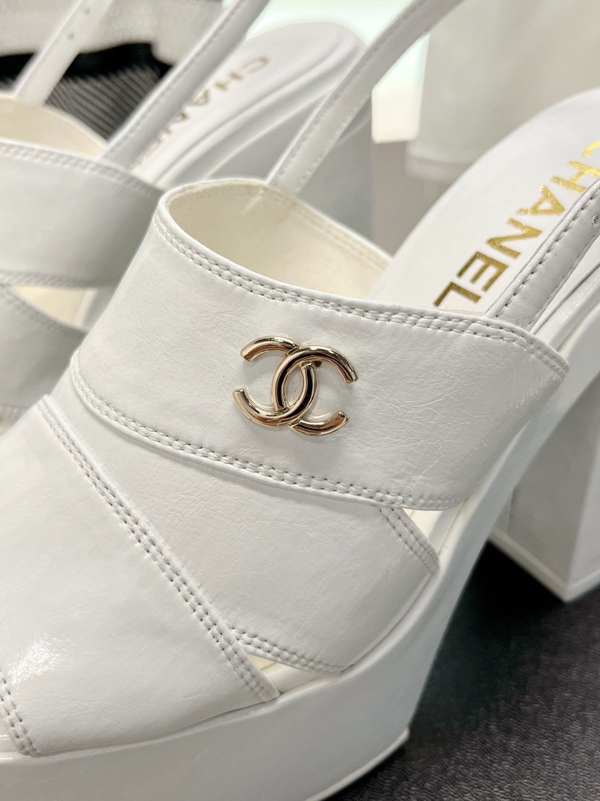 005 30123108 size 35-41