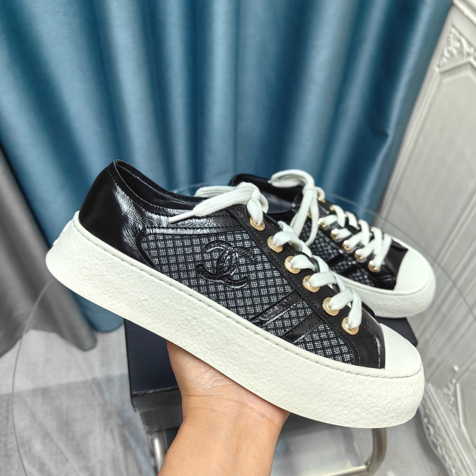 061 30123117 size 35–41