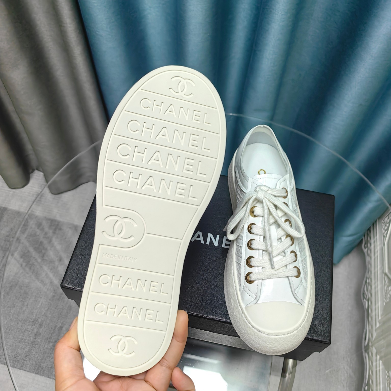 060 30123117 size 35–41