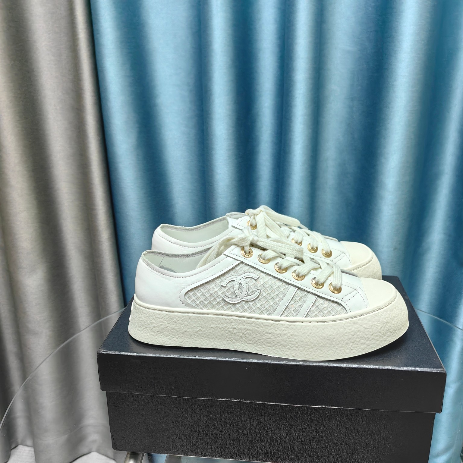 060 30123117 size 35–41