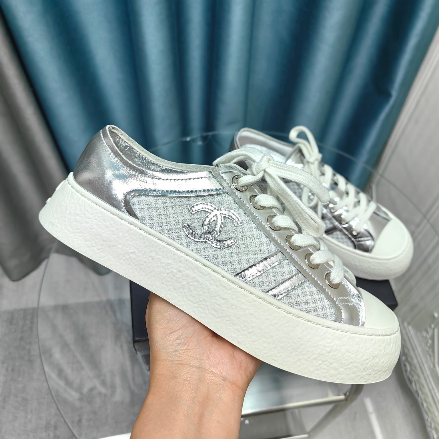 059 30123117 size 35–41