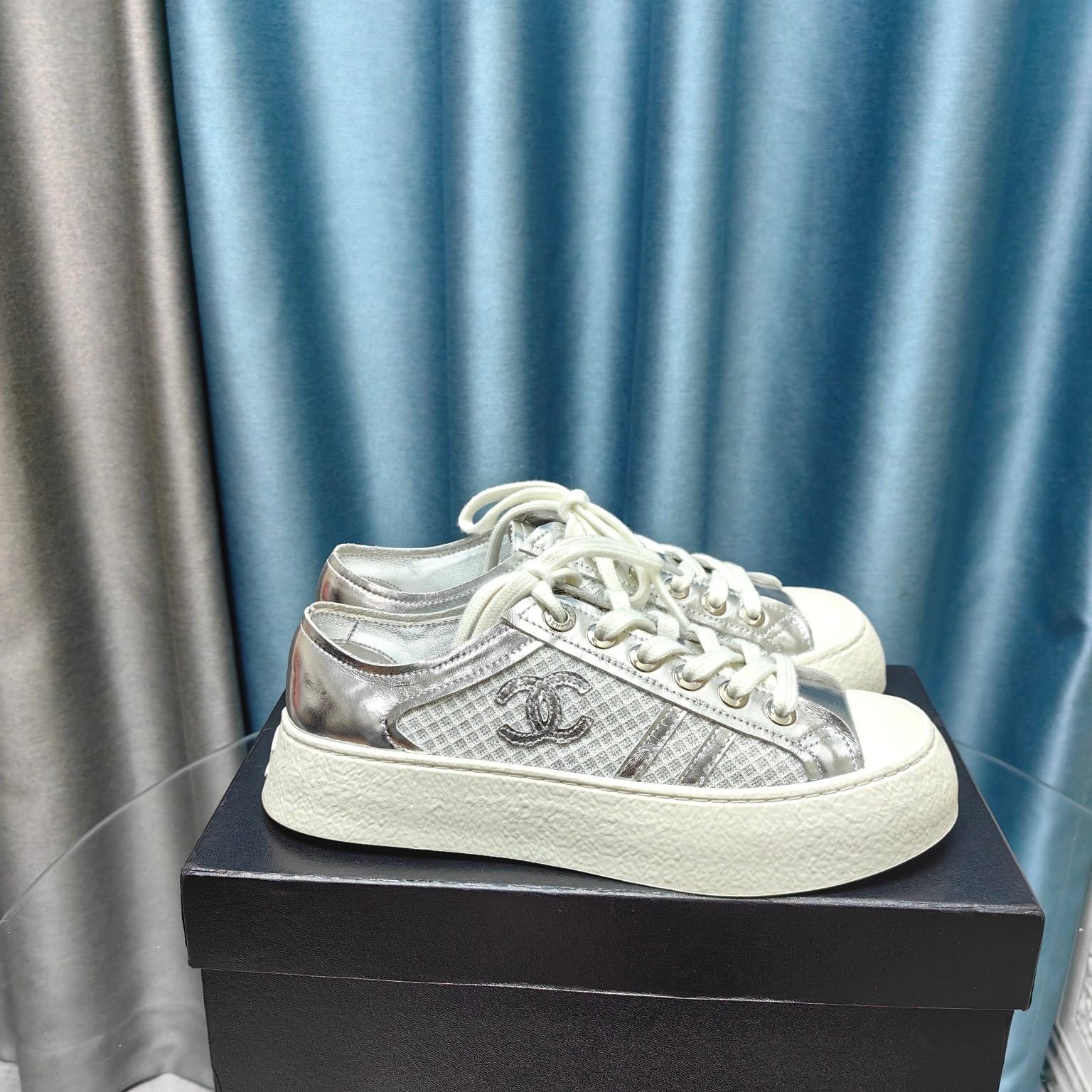 059 30123117 size 35–41