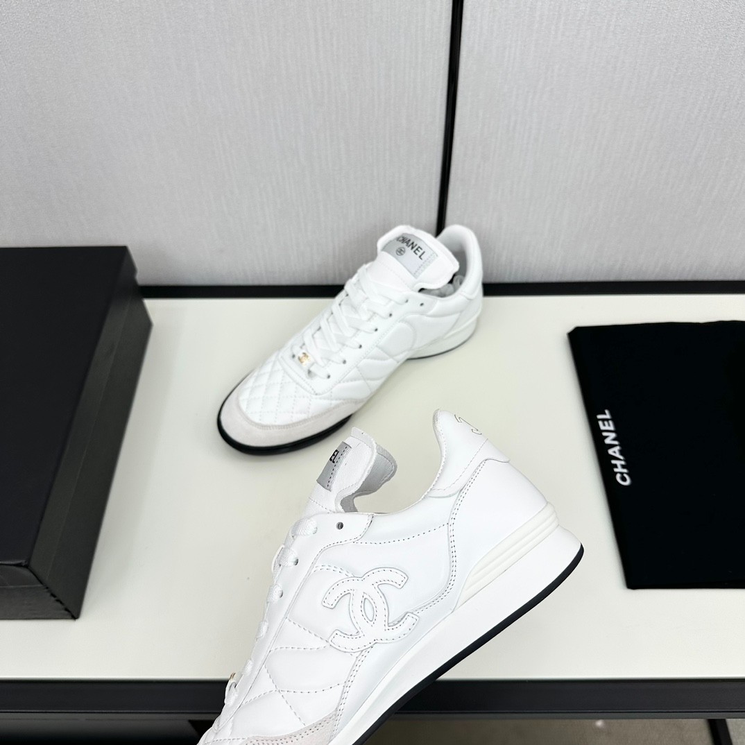 027 32123111 size 35–41