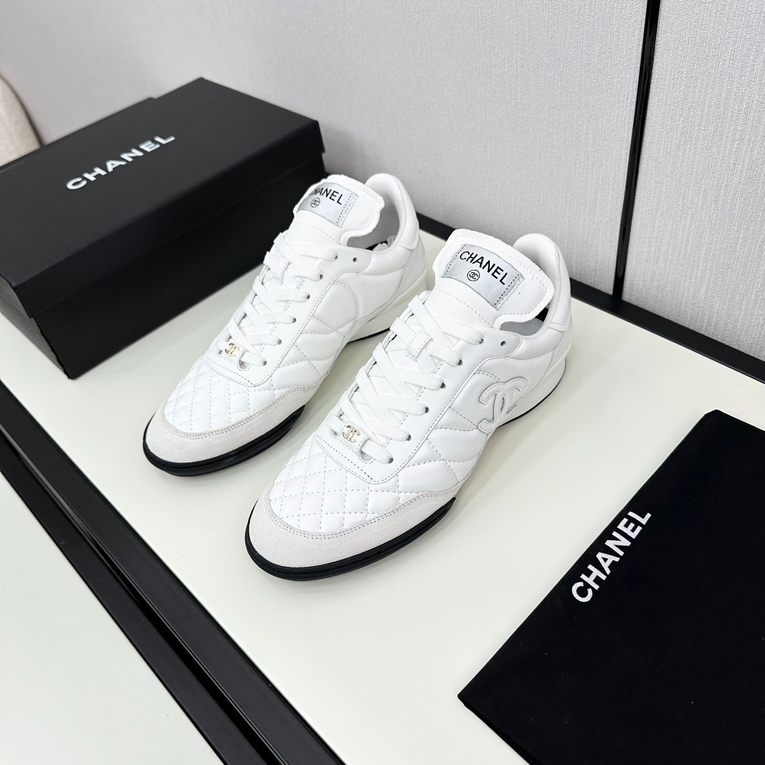 027 32123111 size 35–41