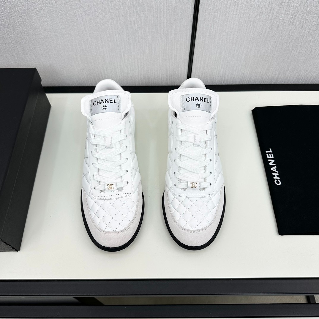 027 32123111 size 35–41
