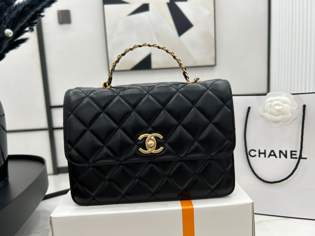 098 88123237;93123244 size 14x20x7.5cm;size 22x16x9cm