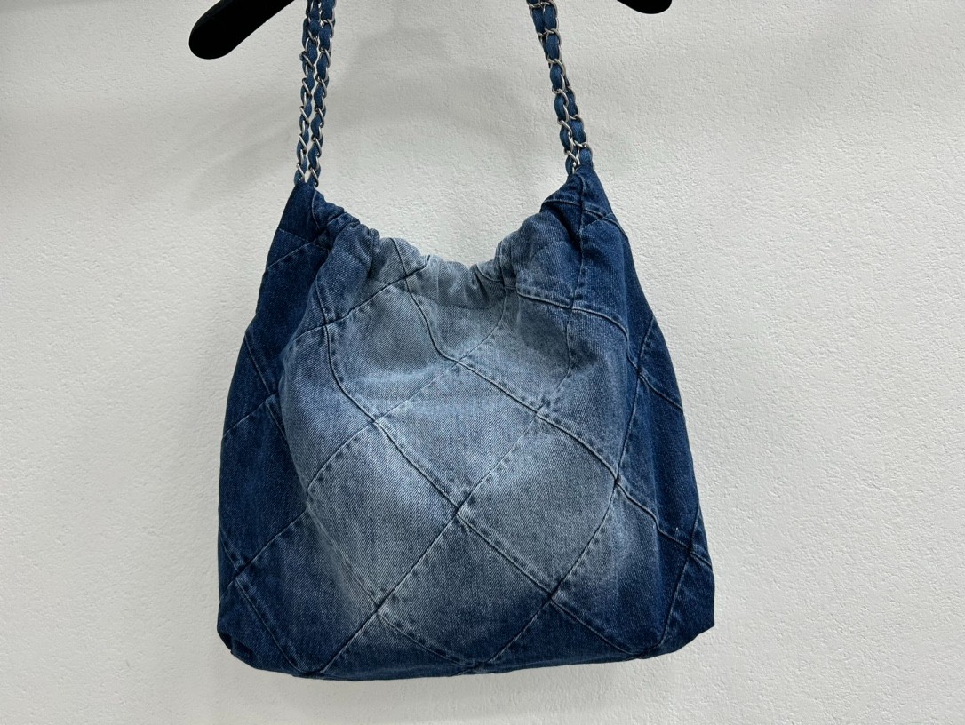 093 78123217 size 39x42x8cm