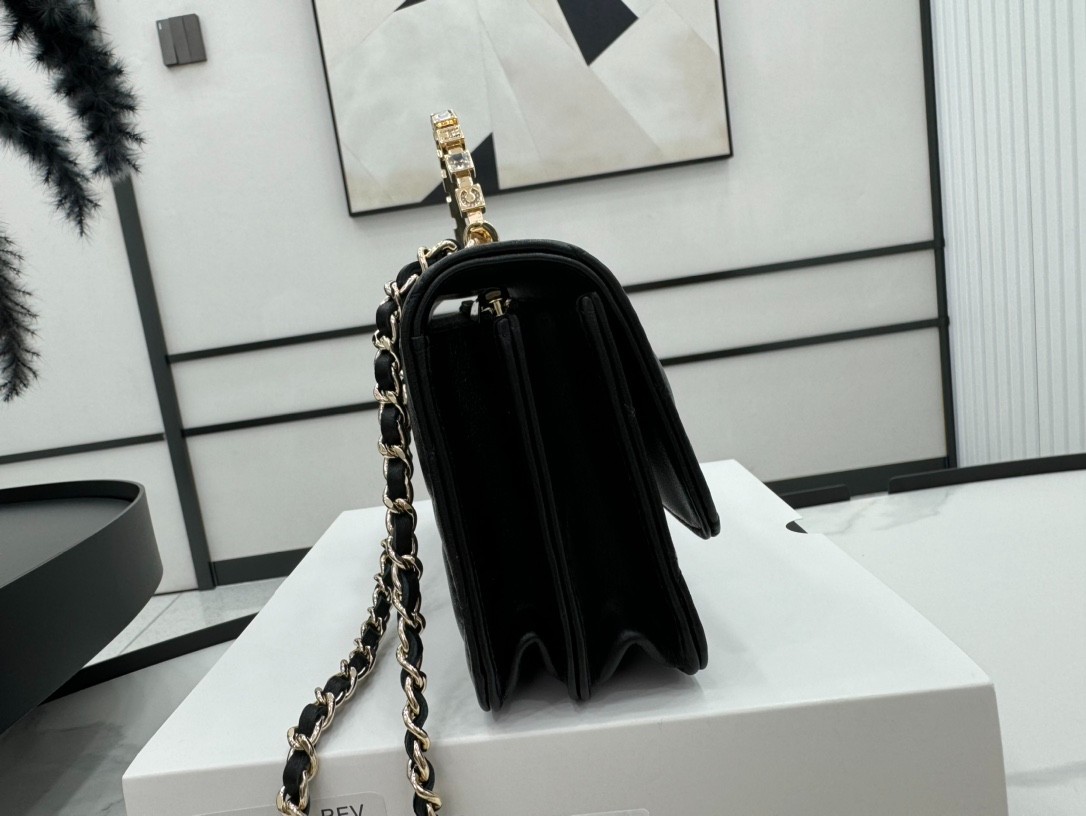 076 70123215 size 17cm