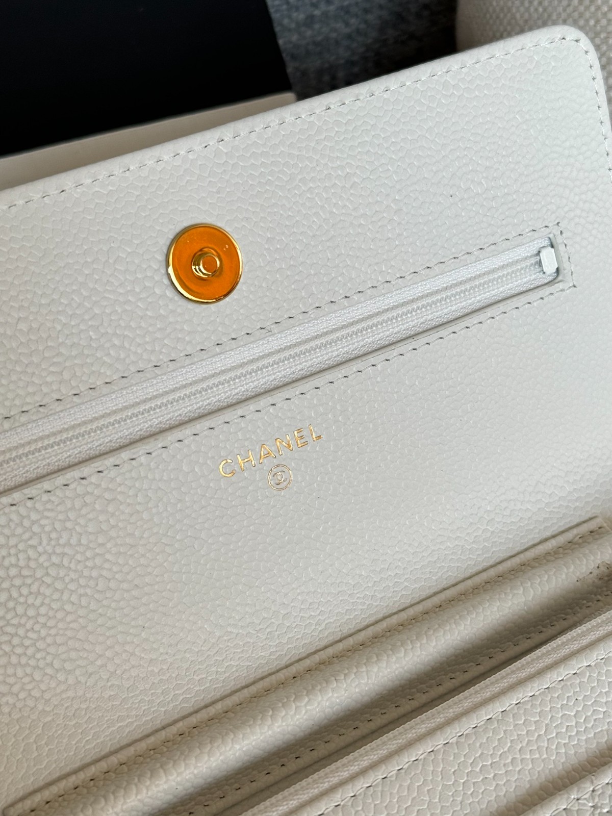 064 40123148 size 19x12x3cm