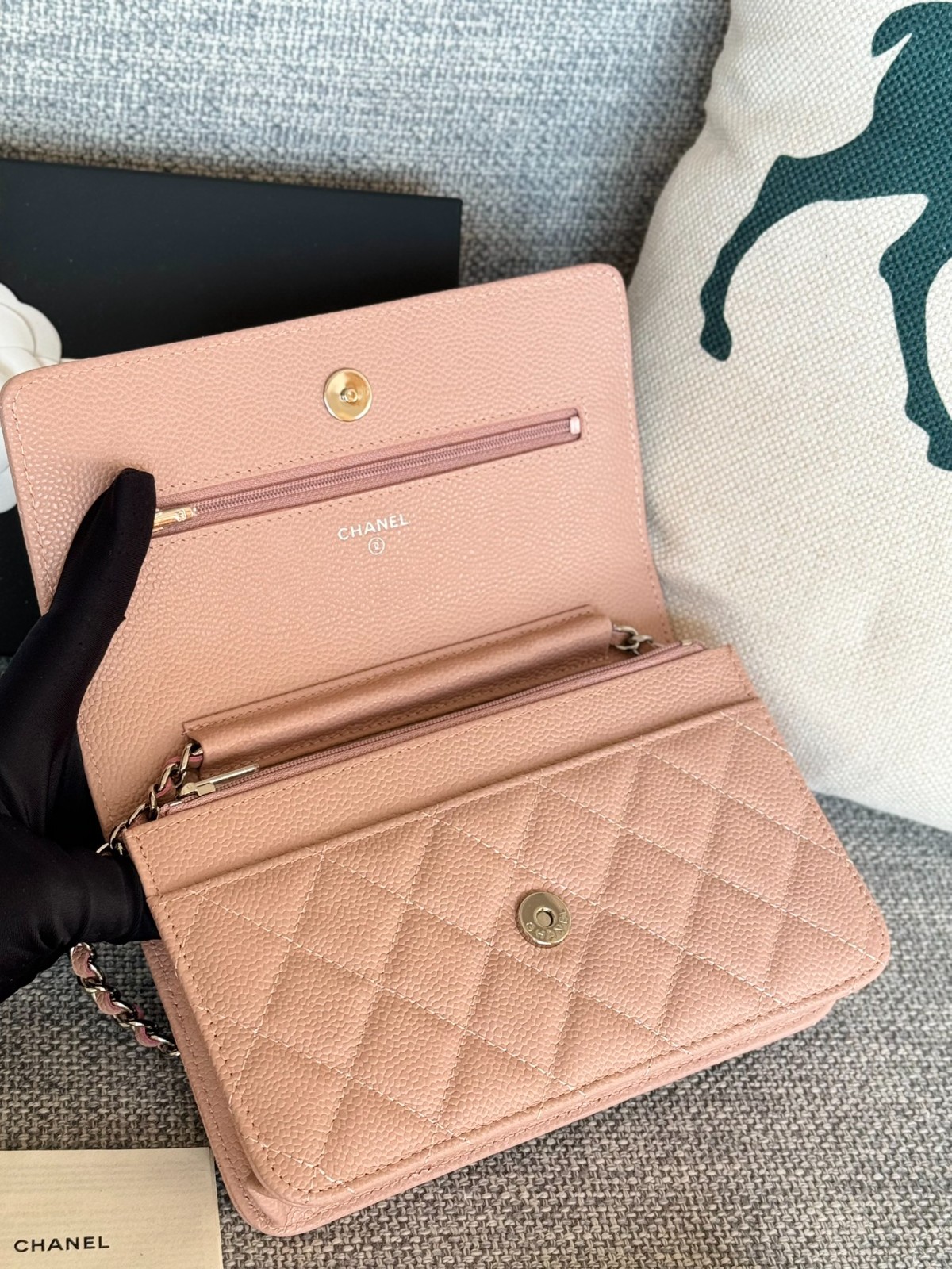 063 40123148 size 19x12x3cm