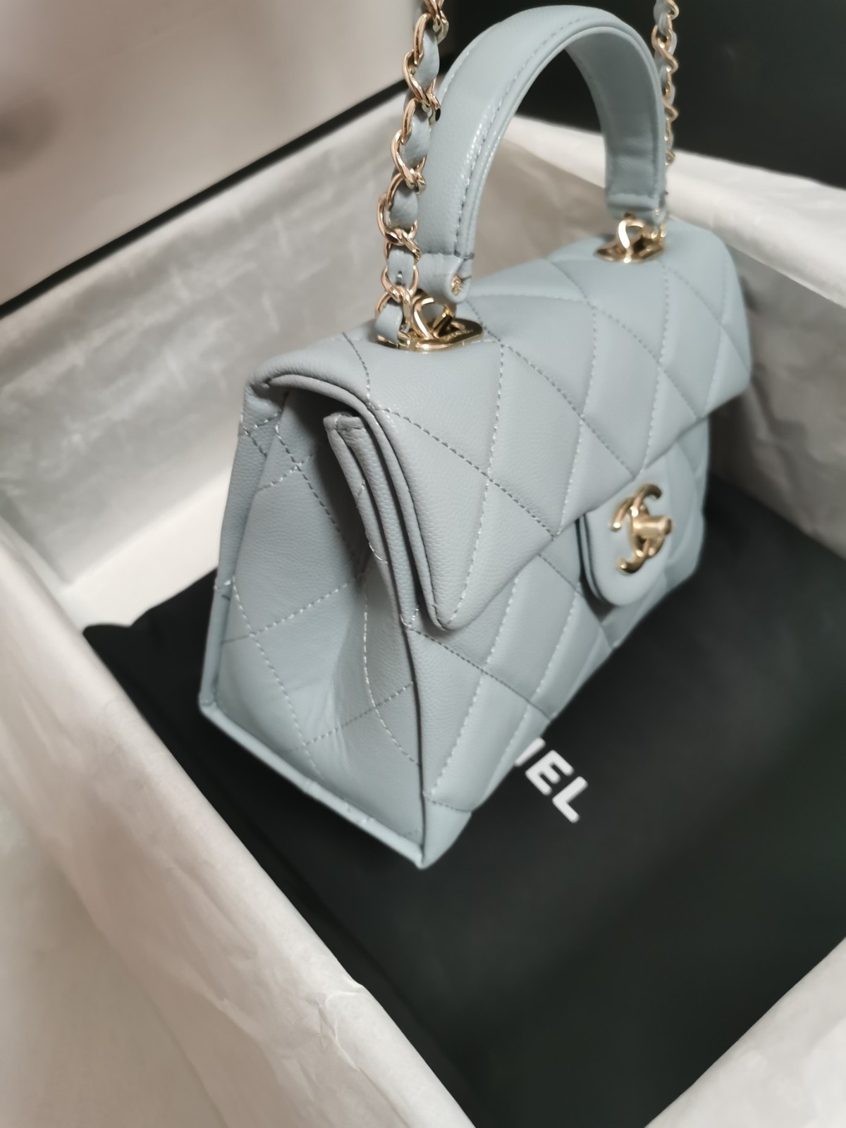 055 69123208 size 16x21x9.5cm