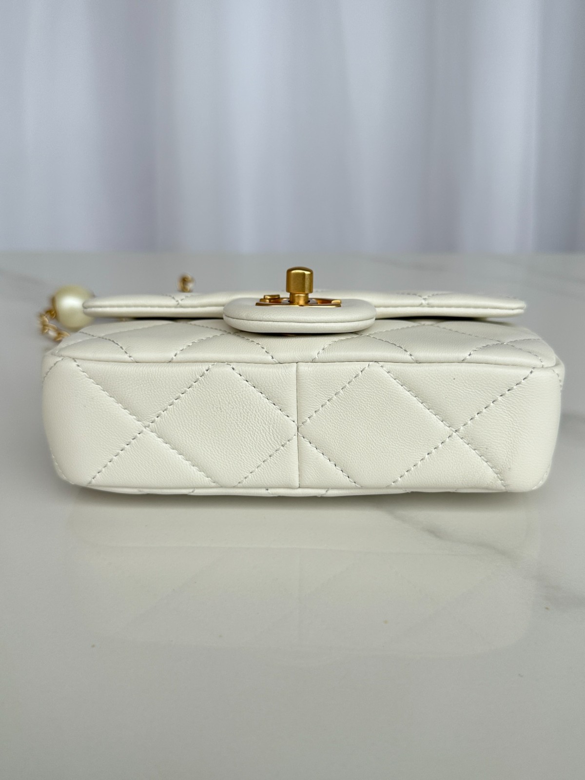 054 68123207;70123209 size 18x13x7cm ;size 21x14x7cm