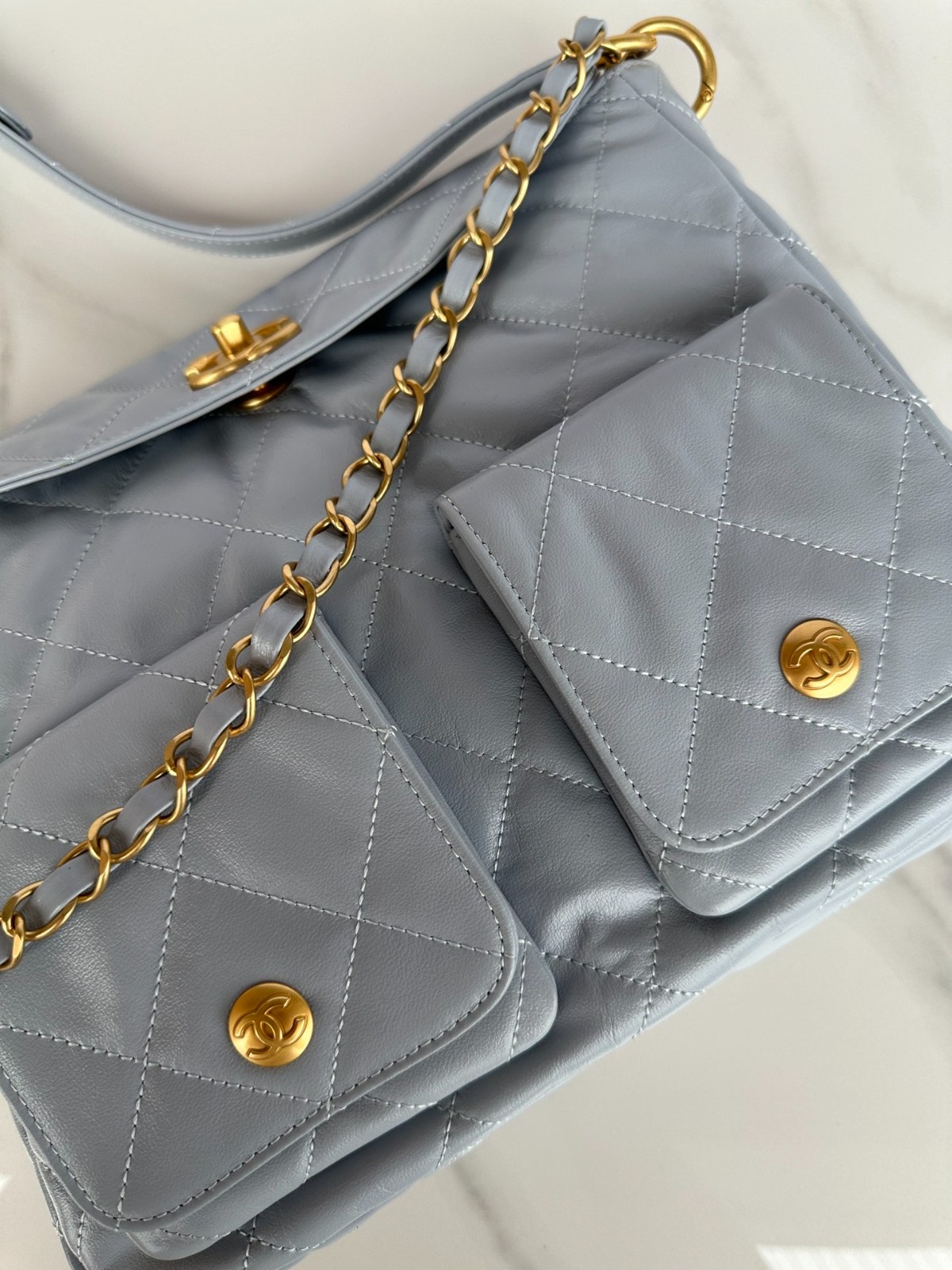 048 78123209 size 30x24x10cm