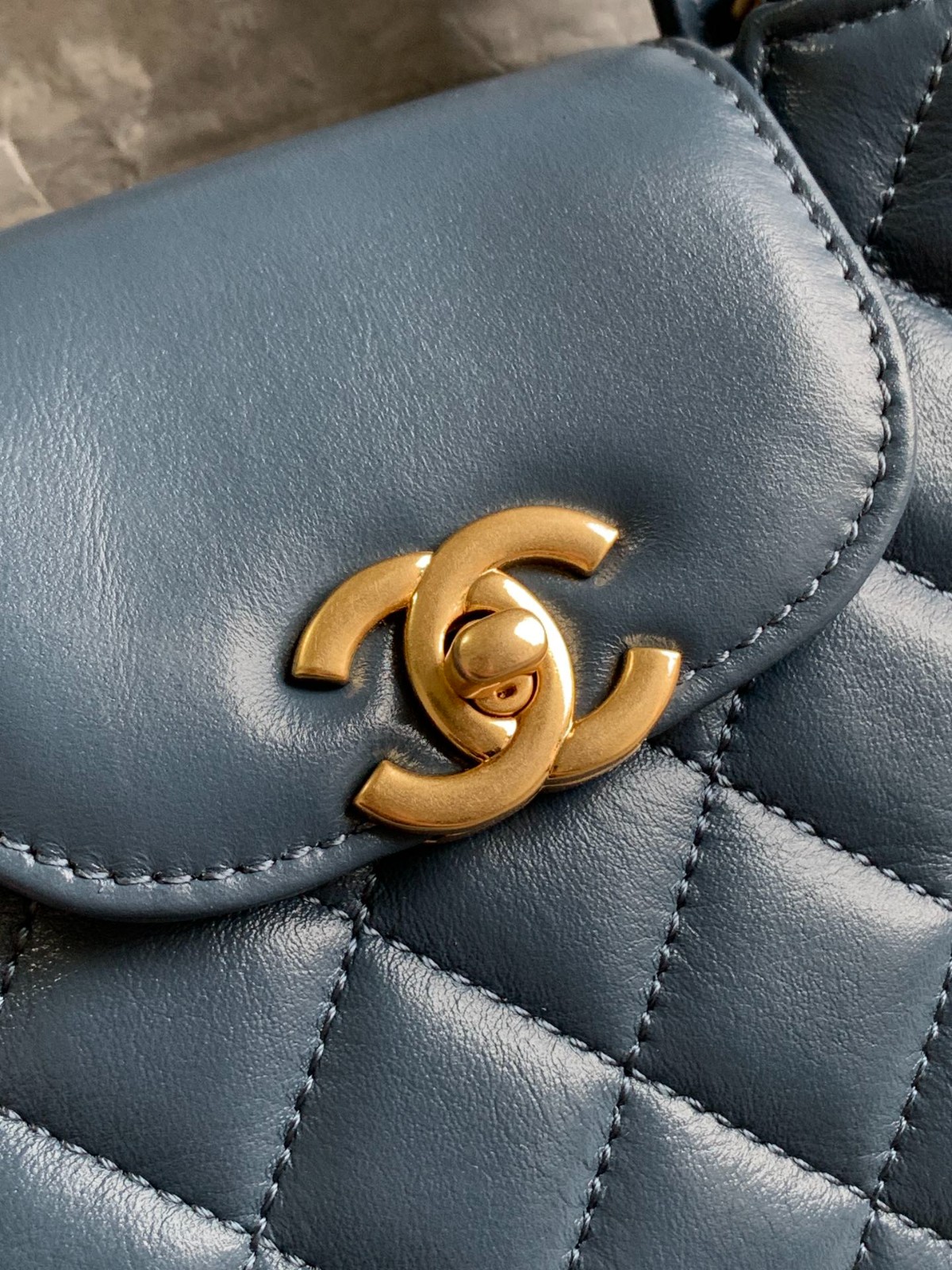 027 62123183 size 13x19x7cm