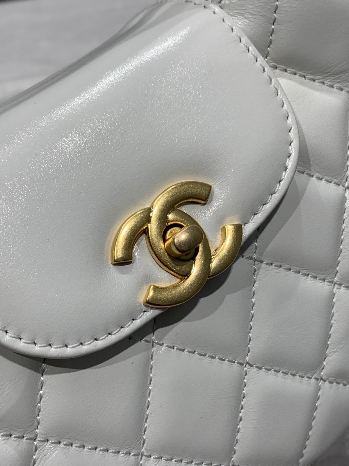 024 62123183 size 13x19x7cm