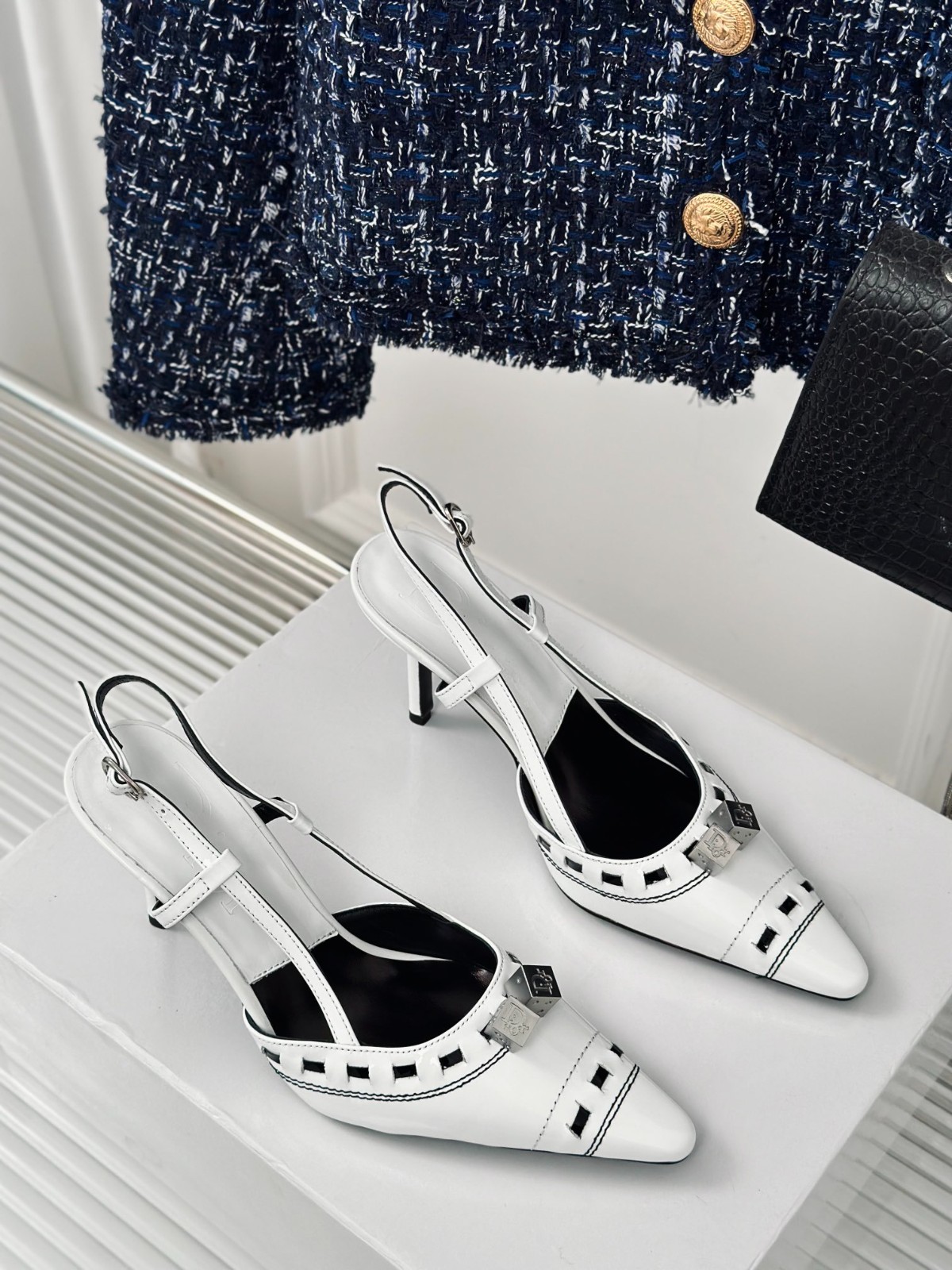 095 30123110 size 35-40