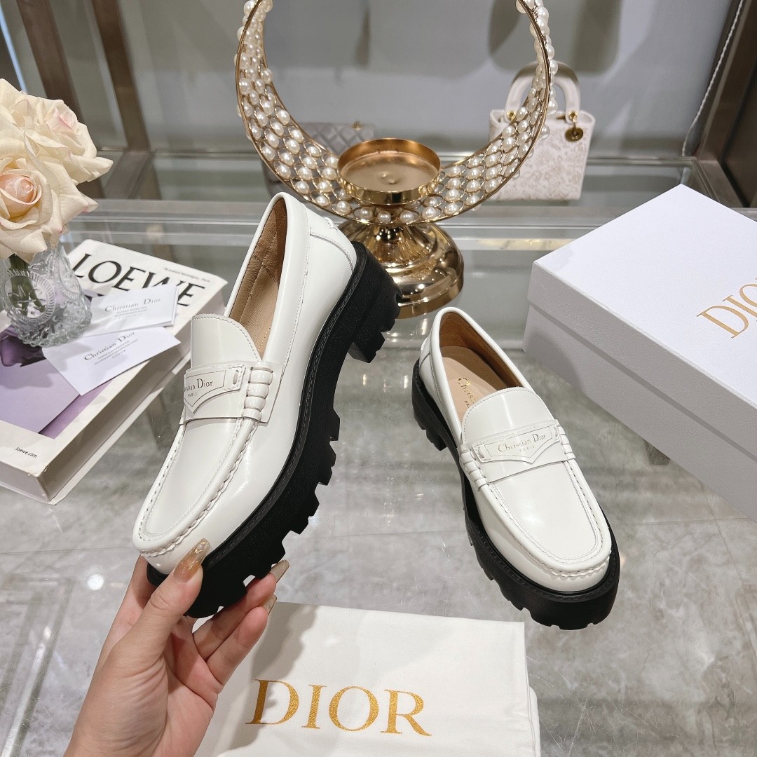 081 33123152 size 35-40