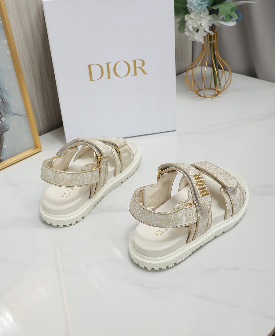 075 28123104 size 35-42