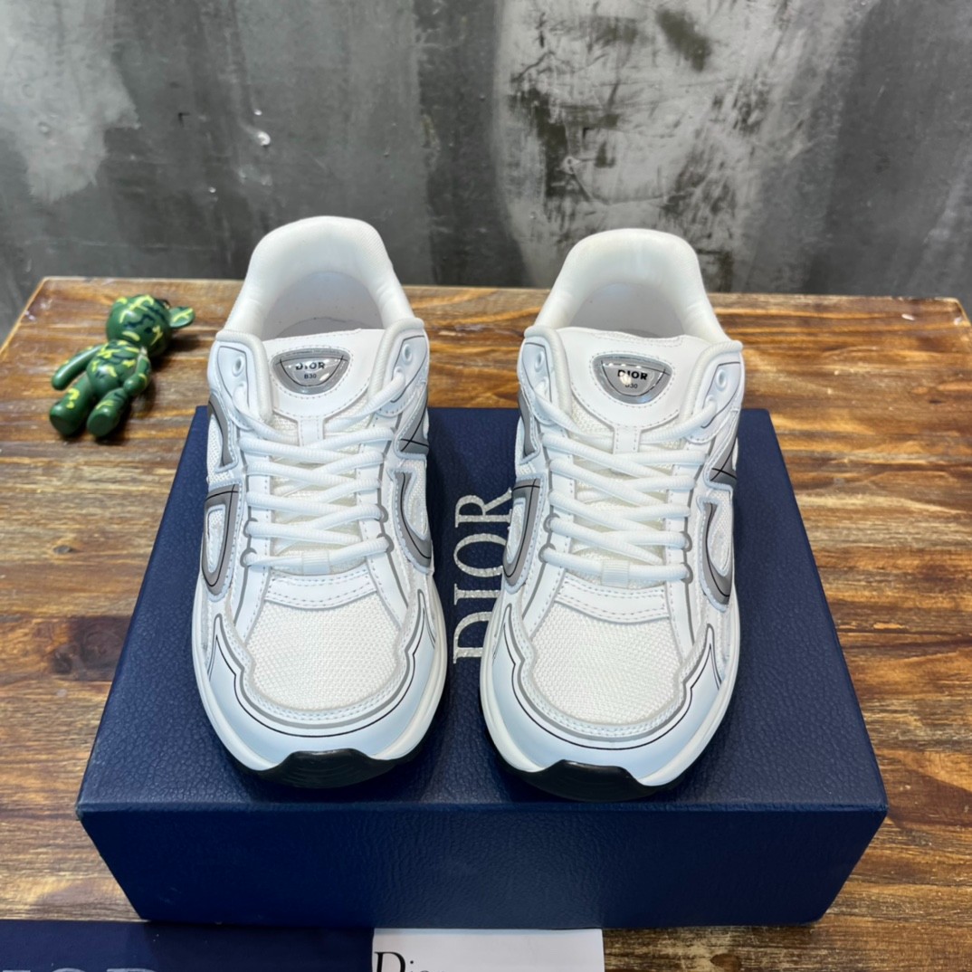071 38123132 size 35-46