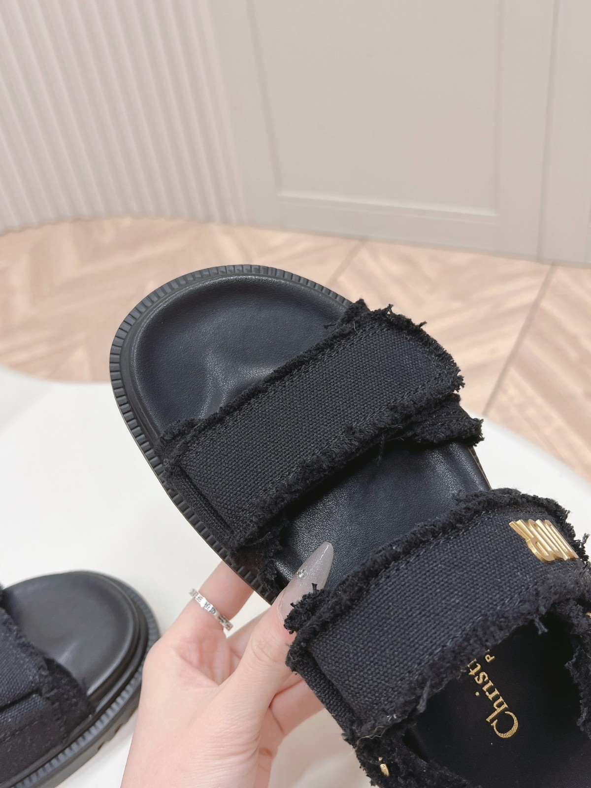 068 30123109 size 35-41