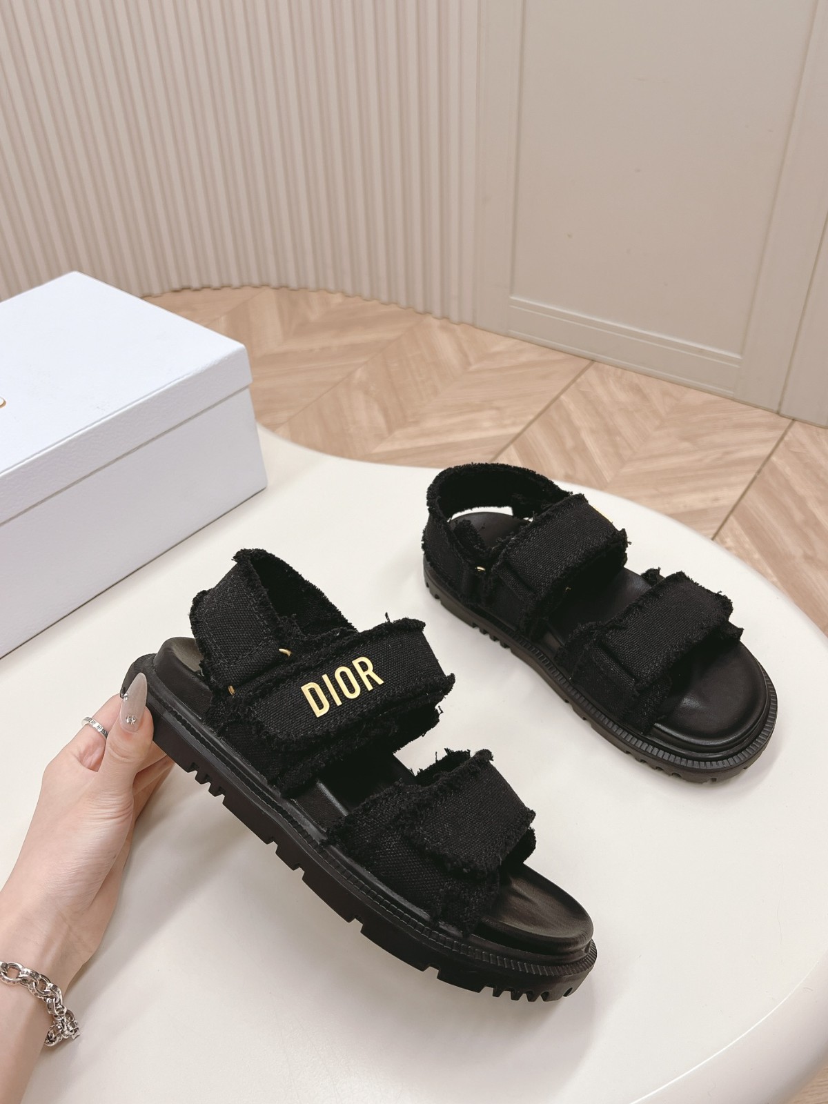 068 30123109 size 35-41