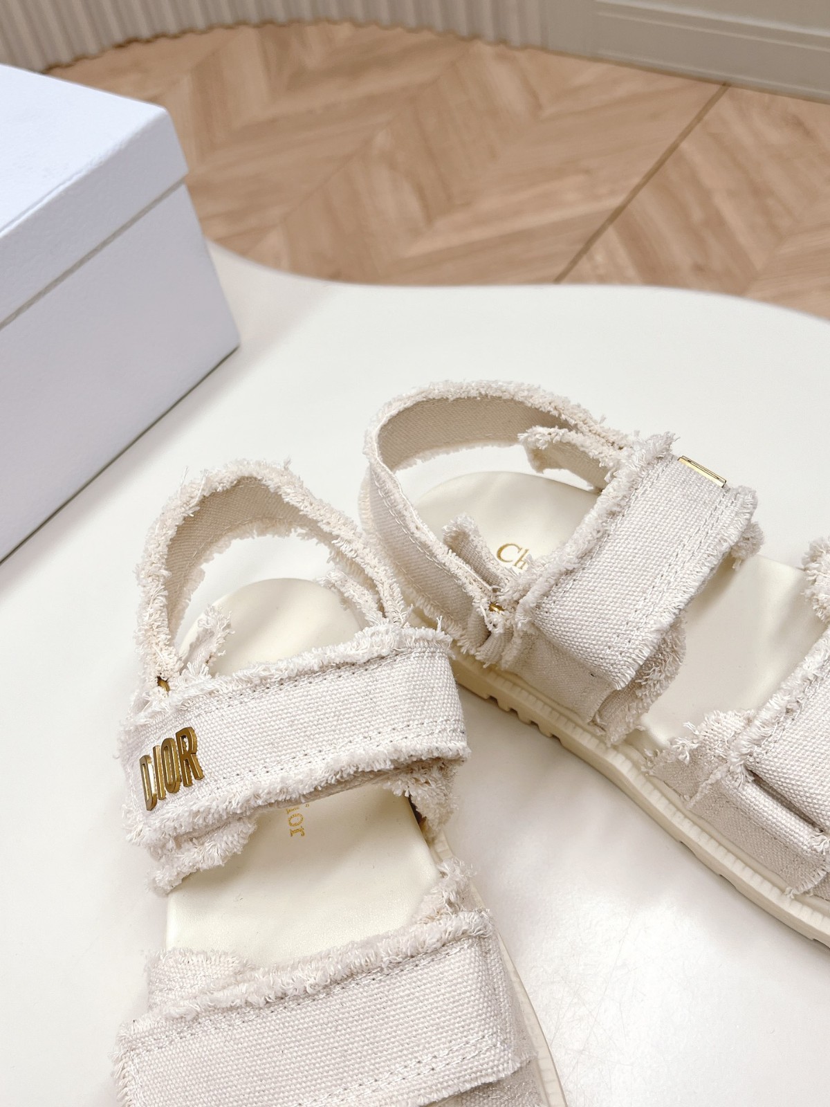 067 30123109 size 35-41