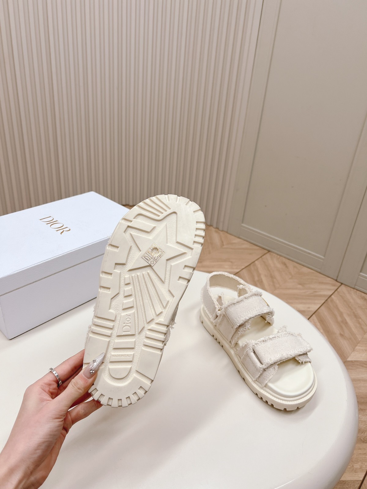 067 30123109 size 35-41