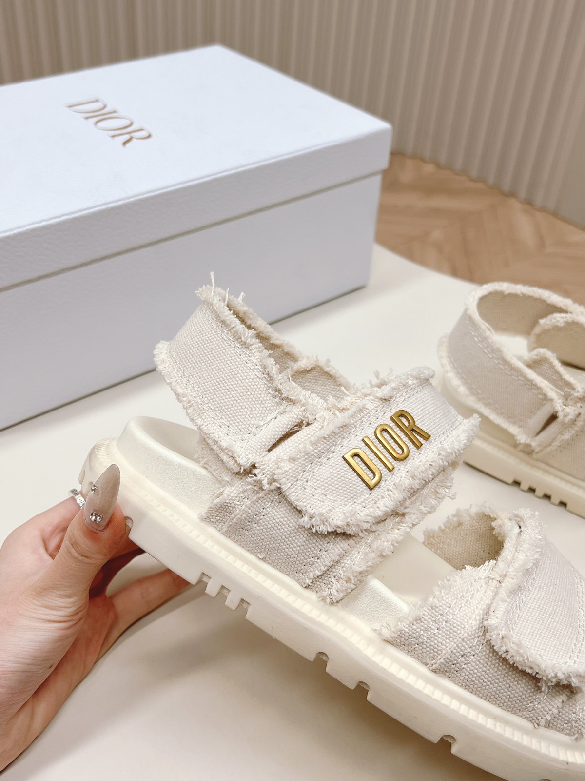 067 30123109 size 35-41