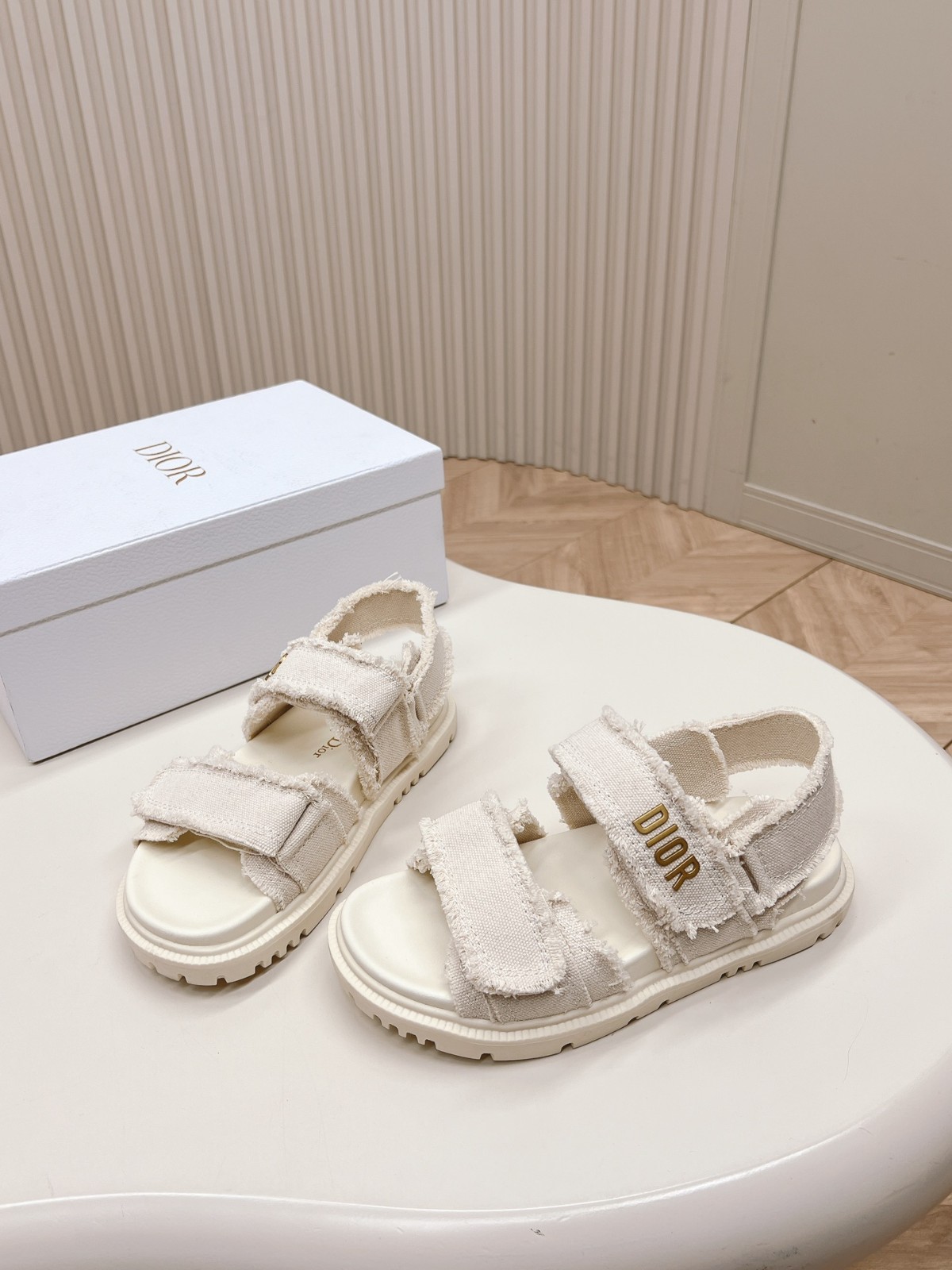067 30123109 size 35-41