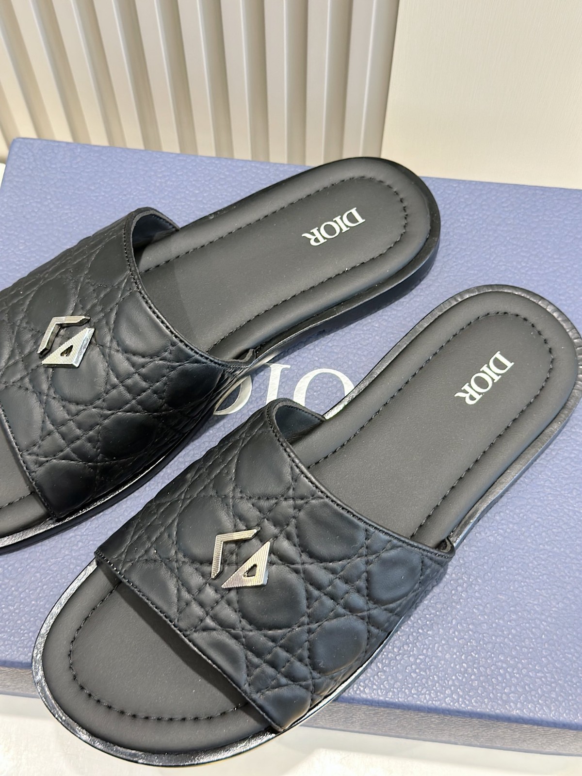 057 28123112 size 38-45