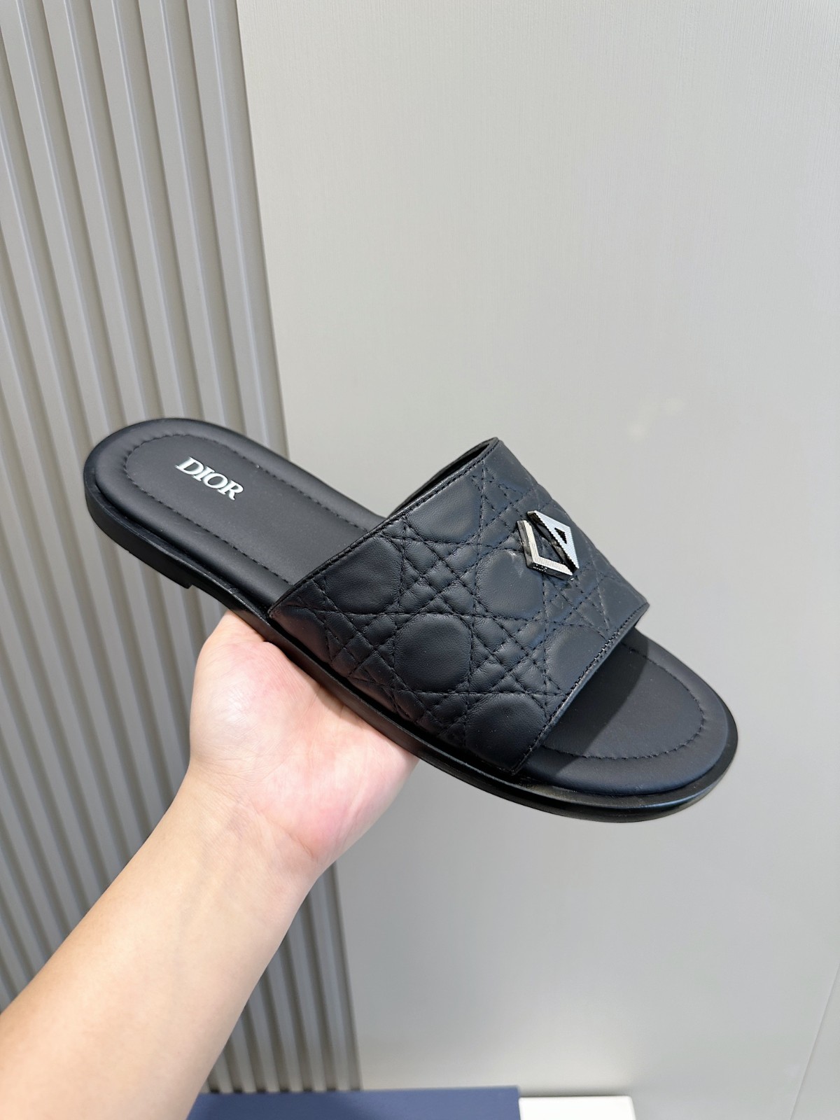 057 28123112 size 38-45