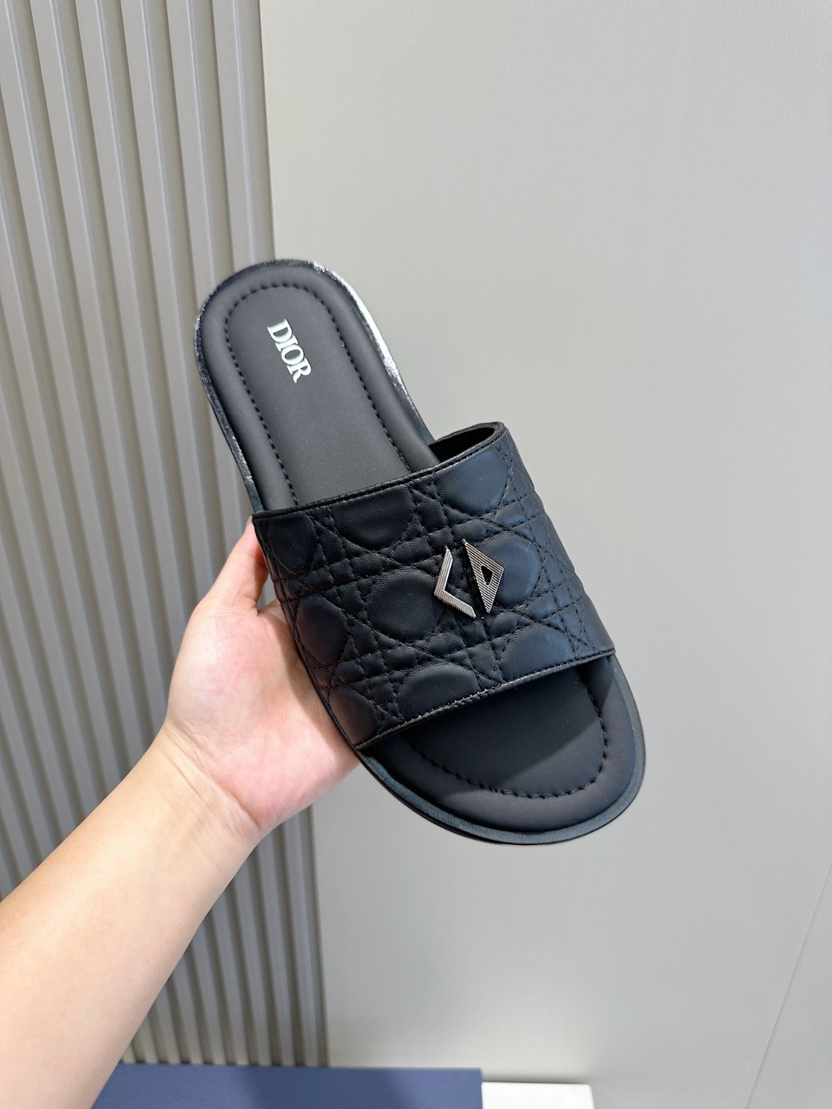 057 28123112 size 38-45