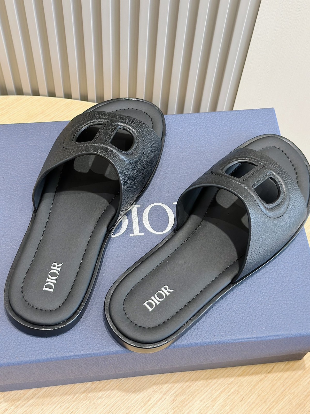 048 28123102 size 38-45