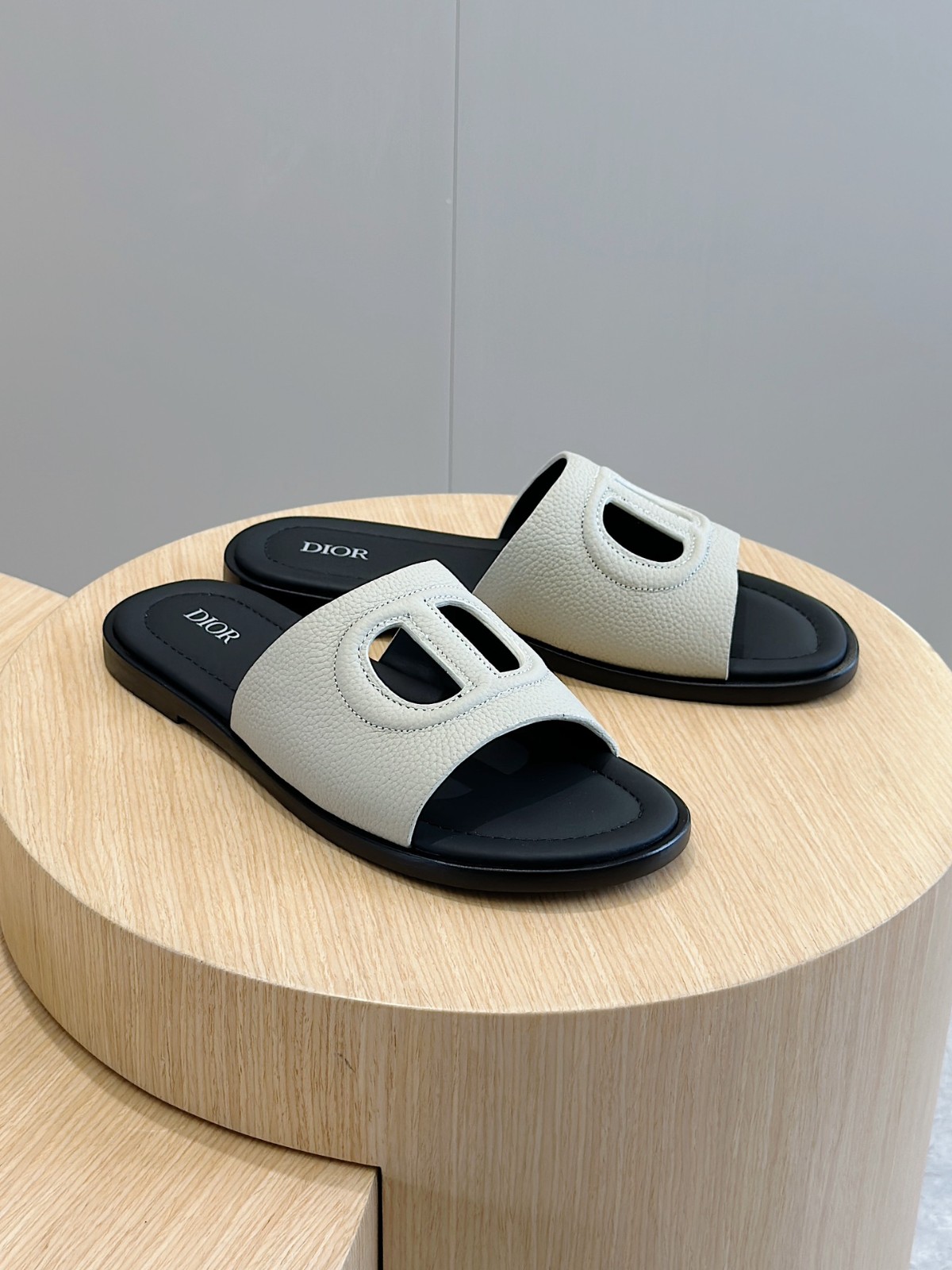 047 28123102 size 38-45