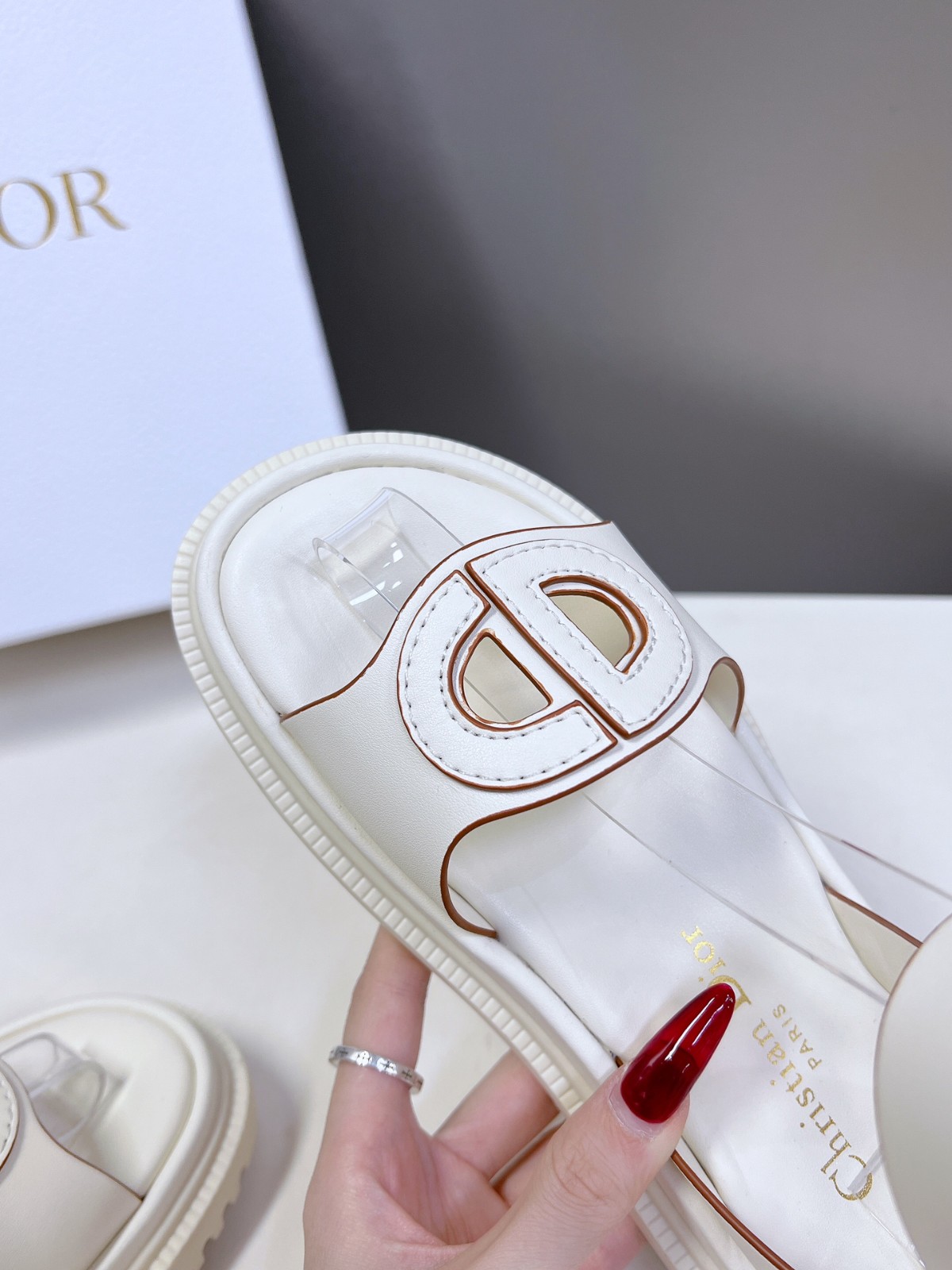 038 30123108 size 35-41