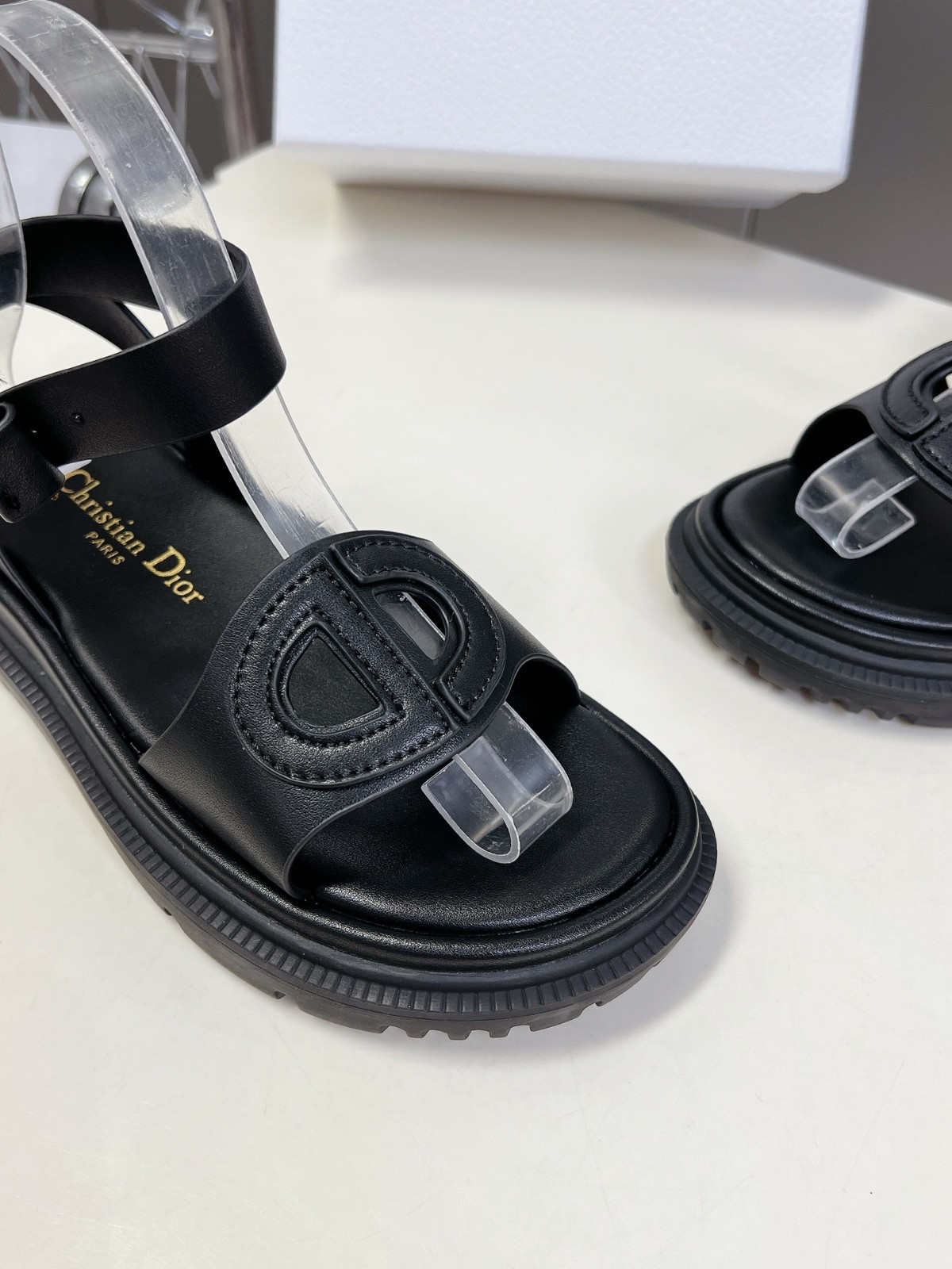 034 30123108 size 35-41