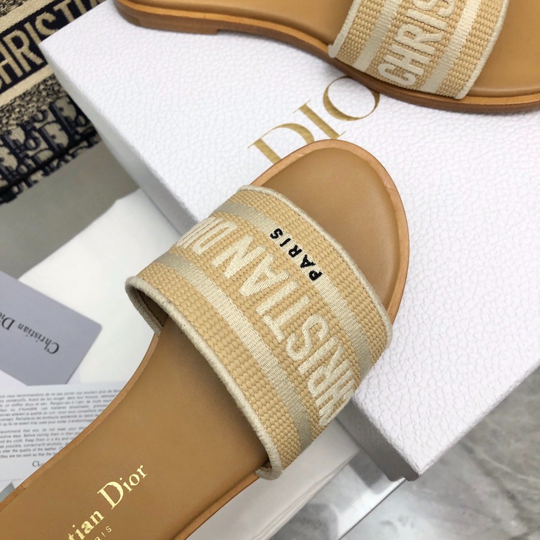 024 26123104 size 35-41