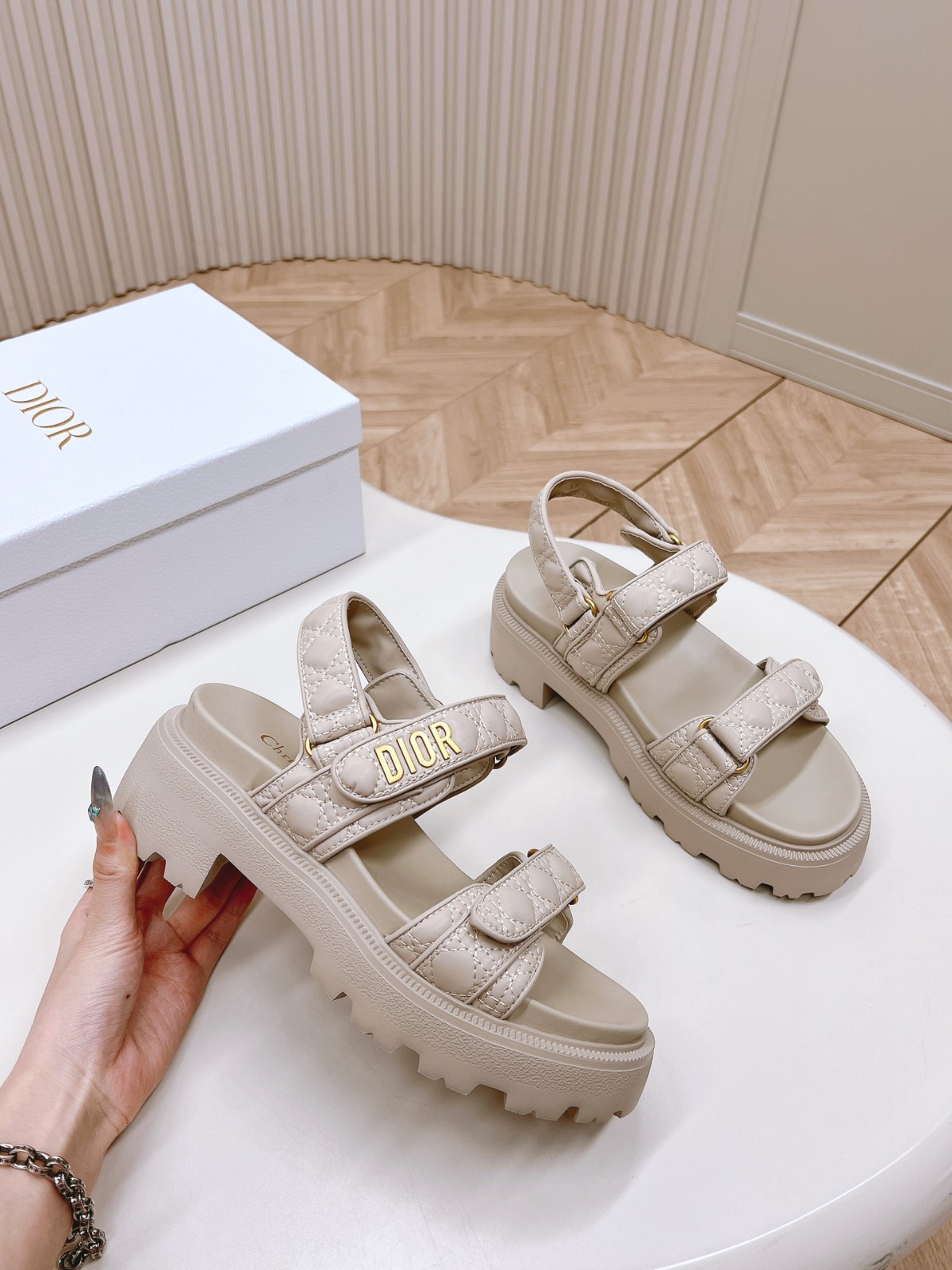 014 32123111 size 35-40