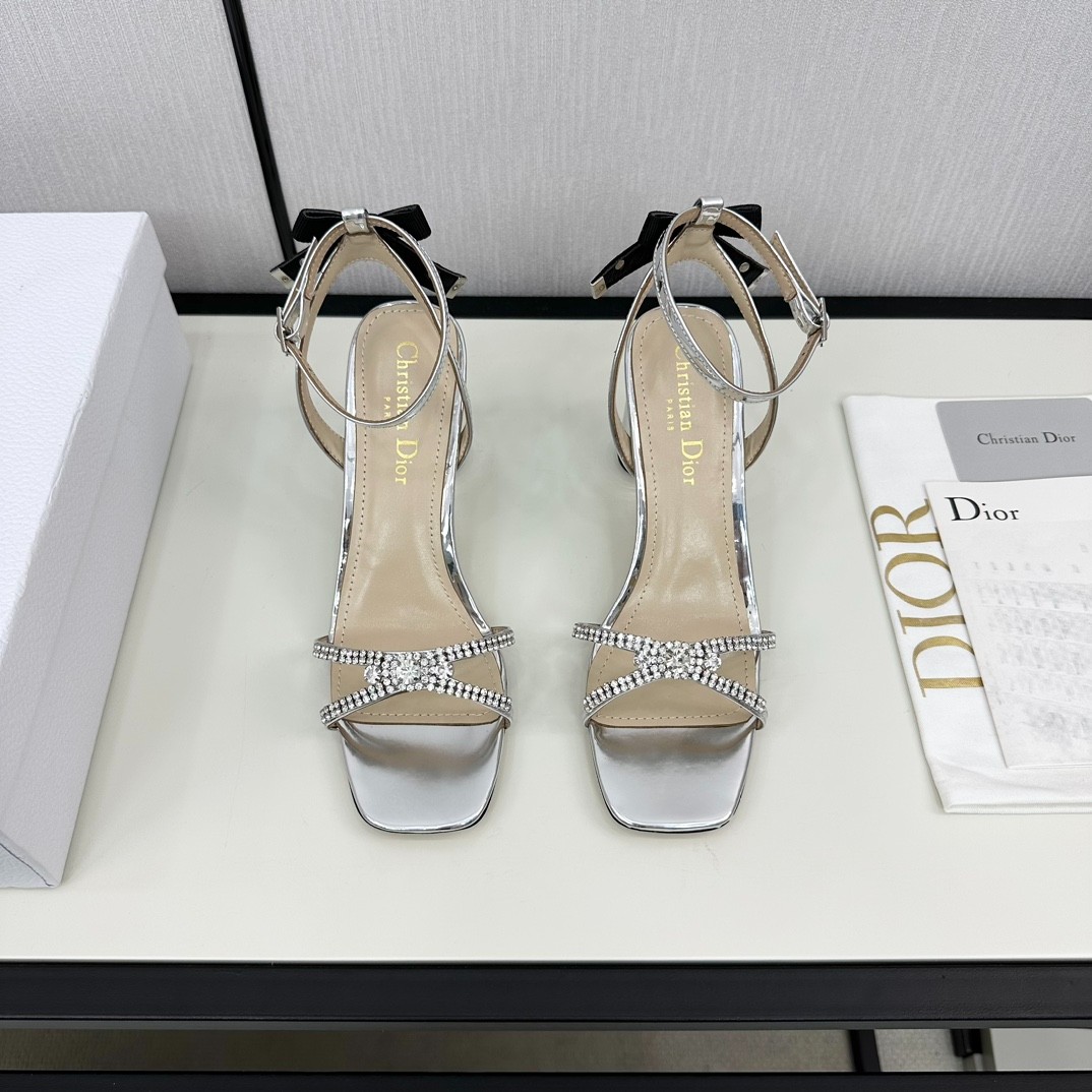 007 32123111 size  35-40