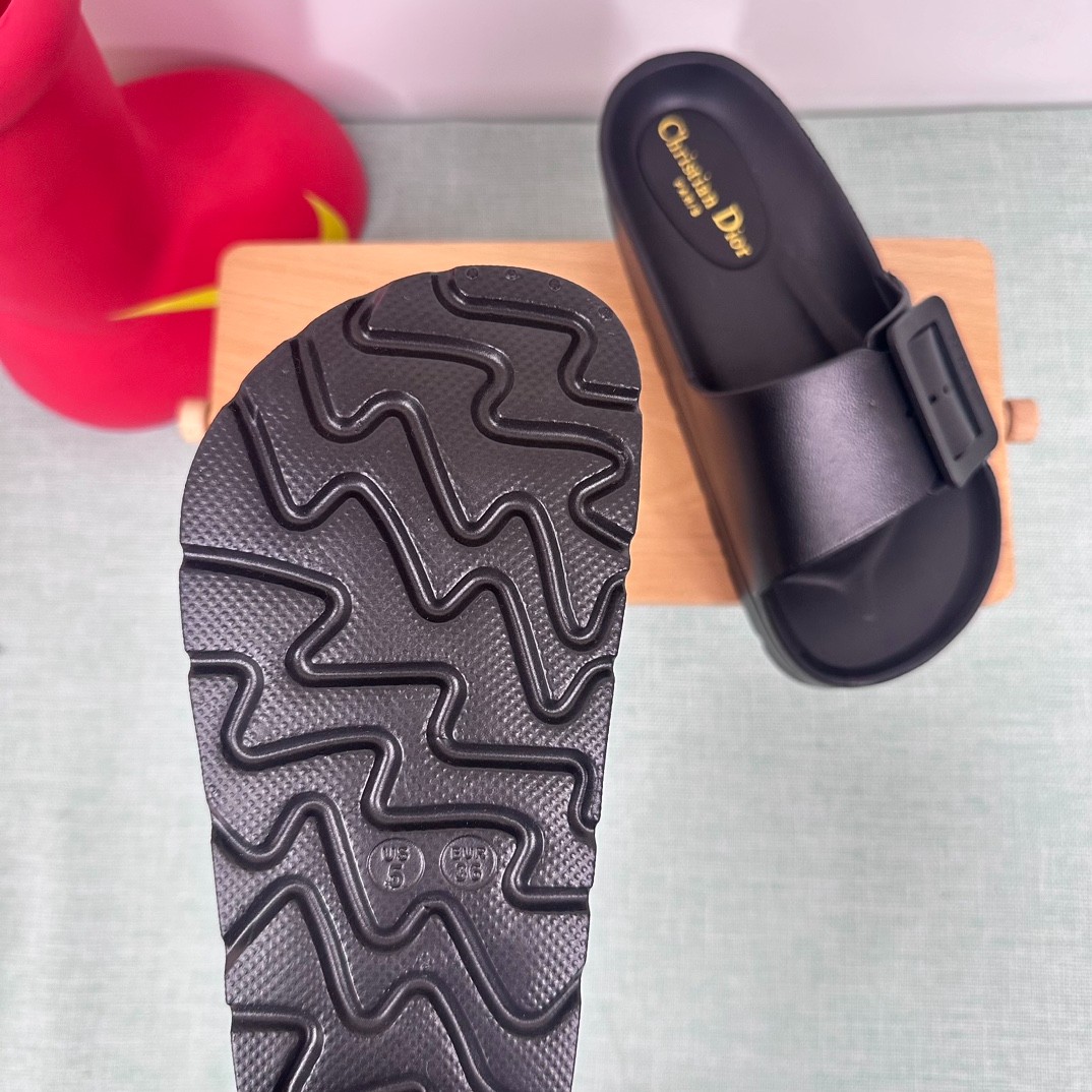 004 15123072 size 35-41