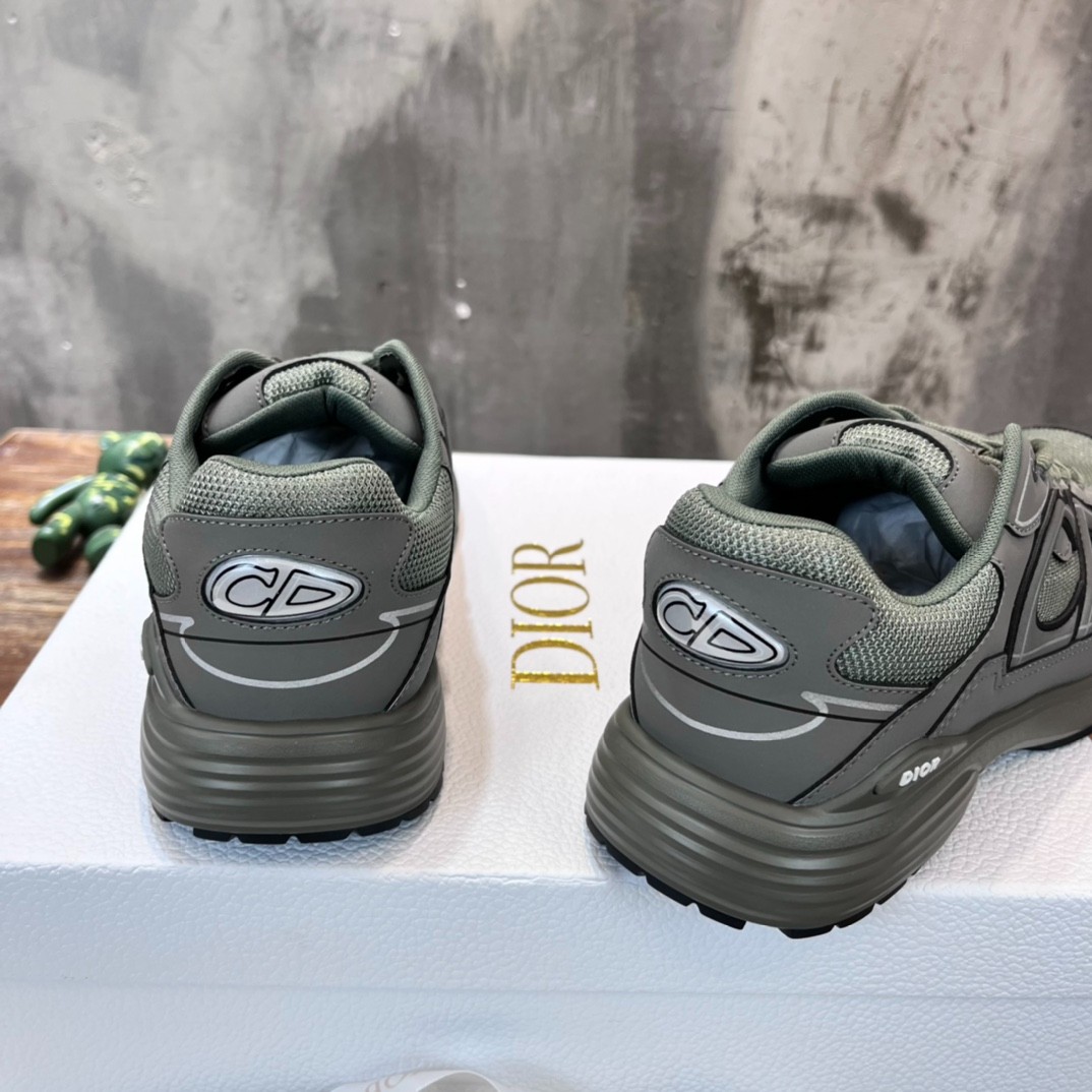 061 38123132 size 35-46