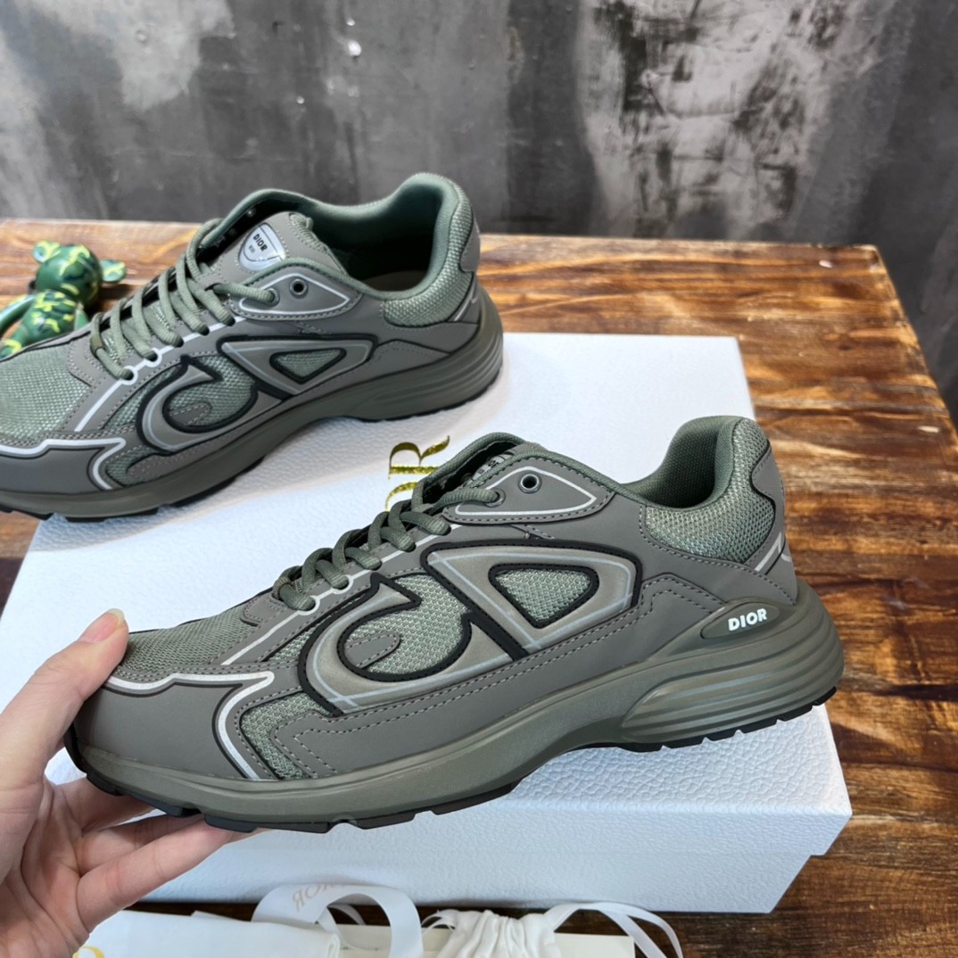 061 38123132 size 35-46