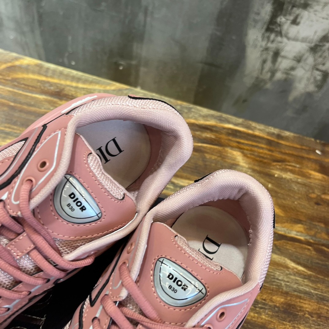 055 38123132 size 35-46