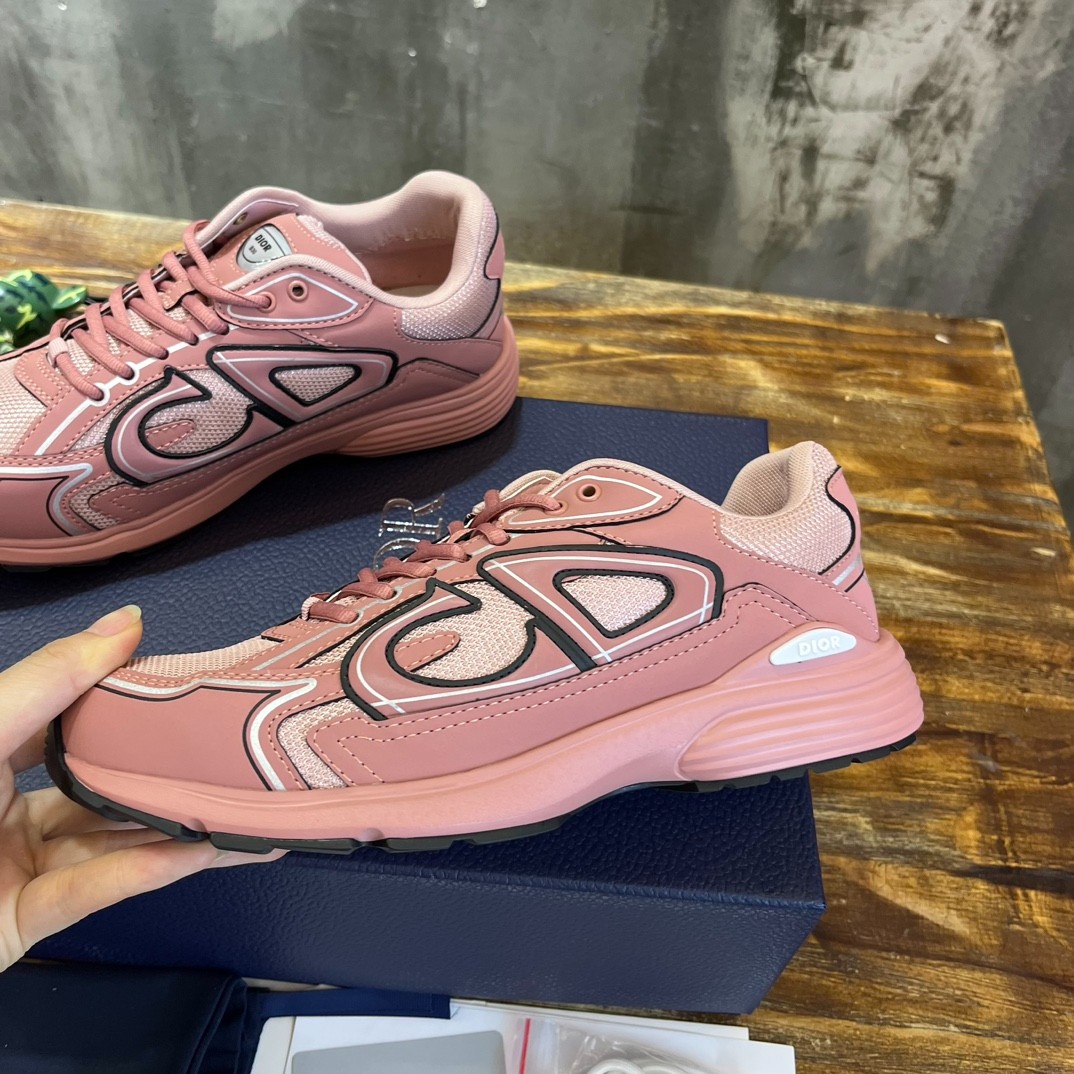 055 38123132 size 35-46