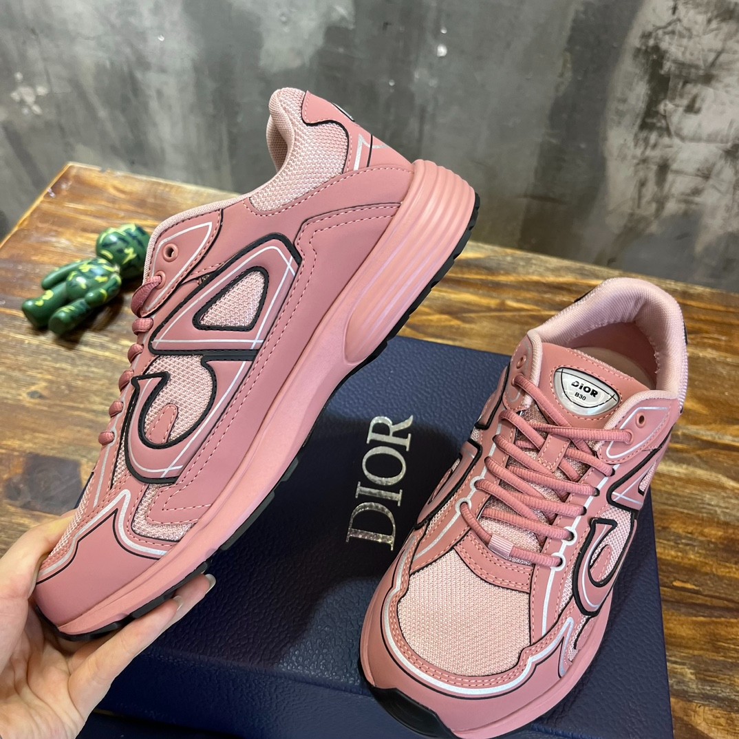 055 38123132 size 35-46