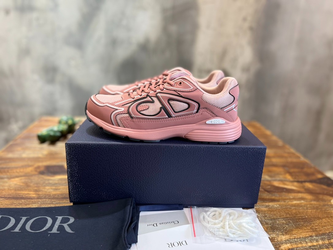 055 38123132 size 35-46