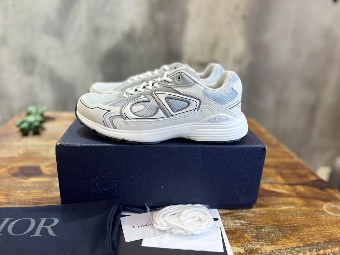052 38123132 size 35-46